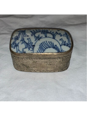 Silver & white & Blue Ceramic Top Jewelry Organizer Box small